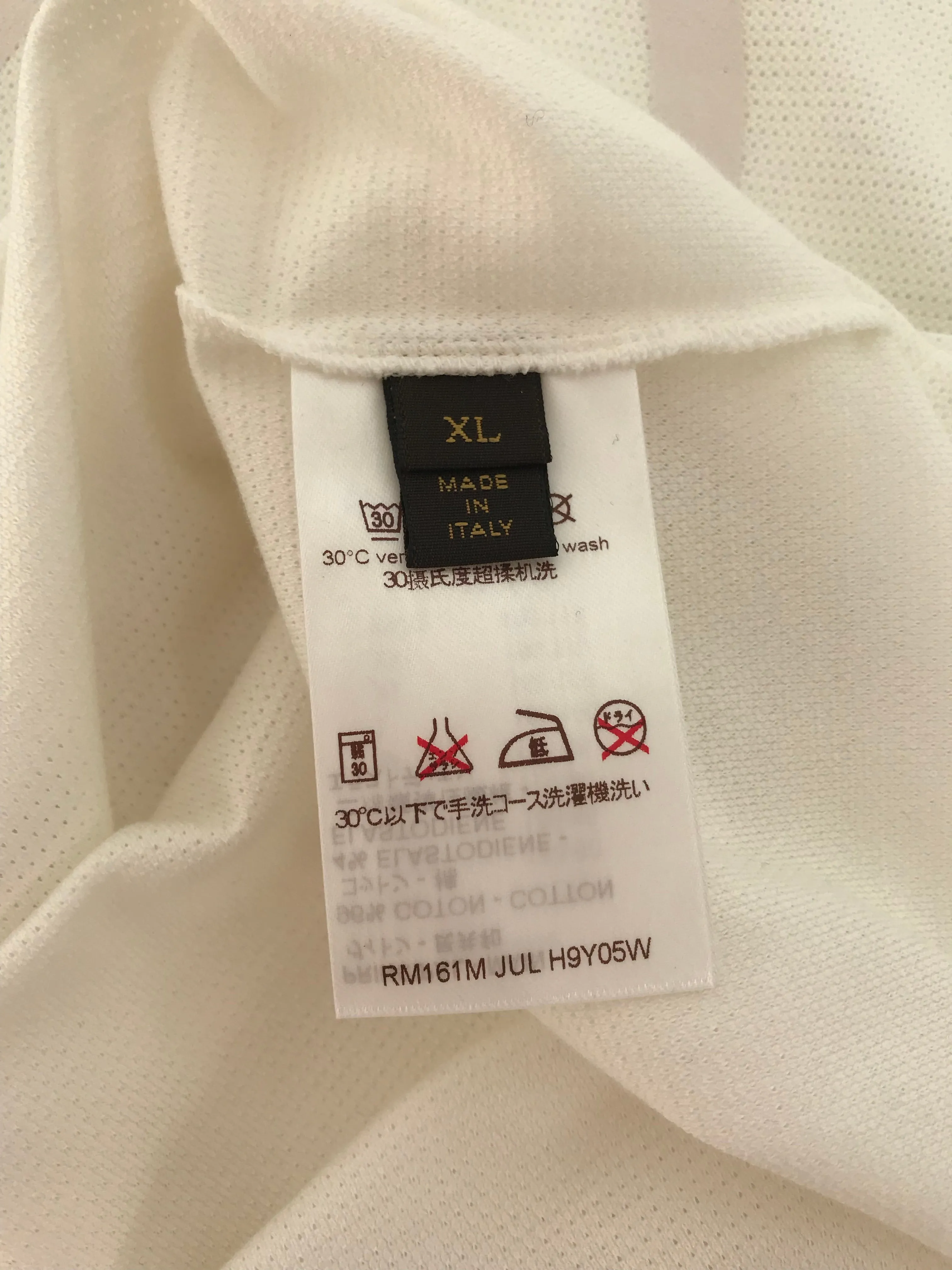 Circled LV Print T-Shirt