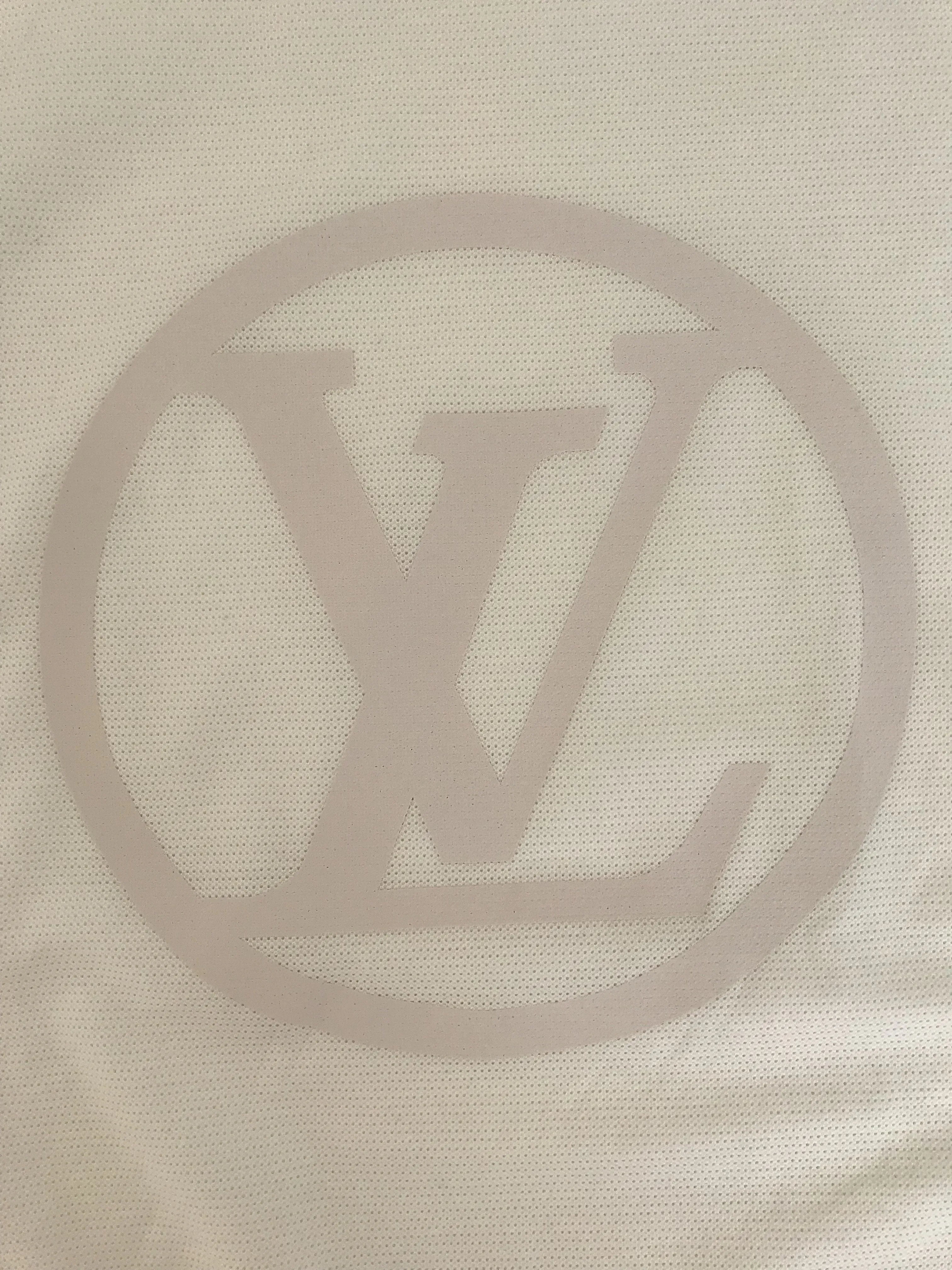 Circled LV Print T-Shirt