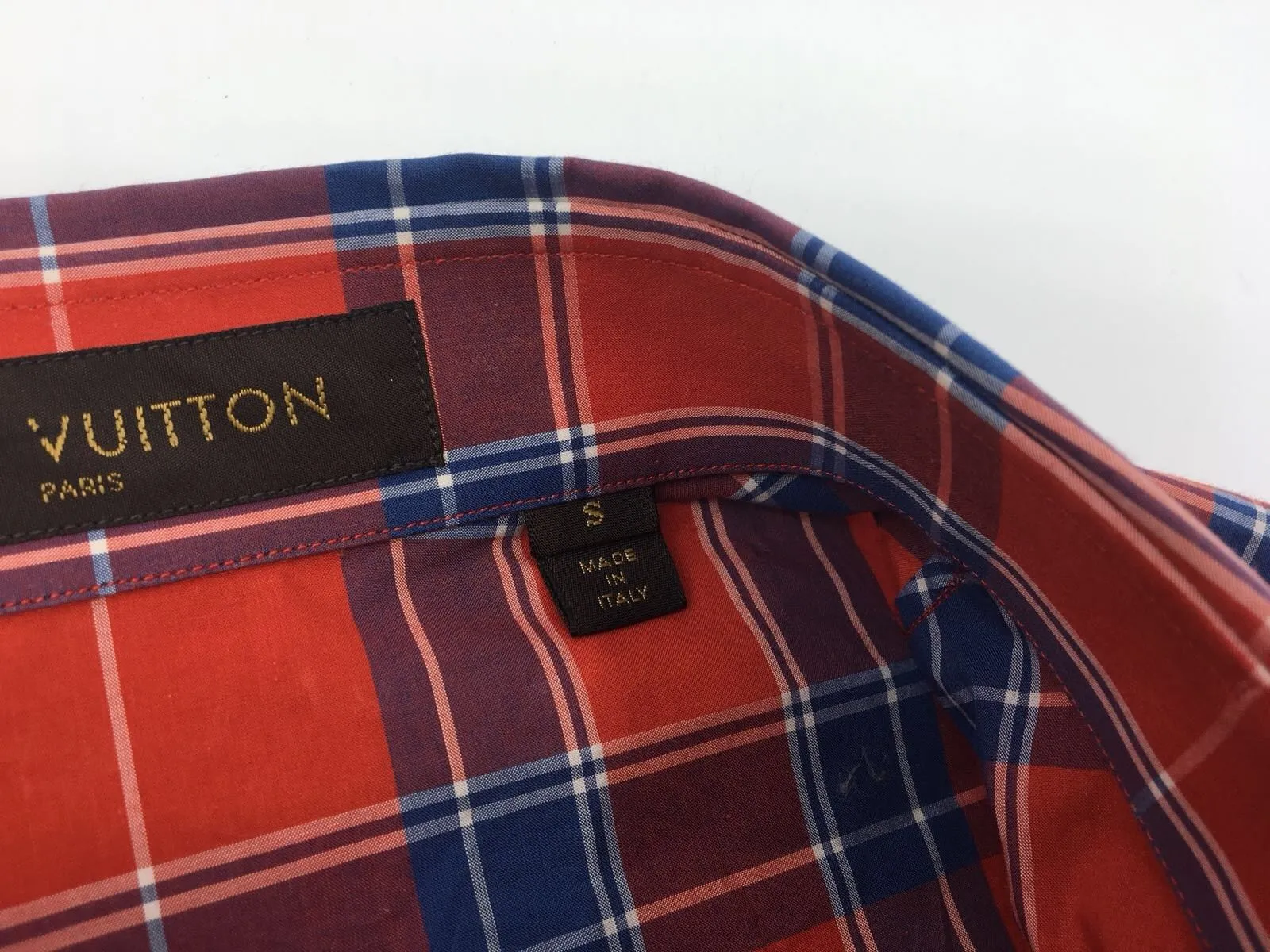 Classic Collar Emblem Shirt