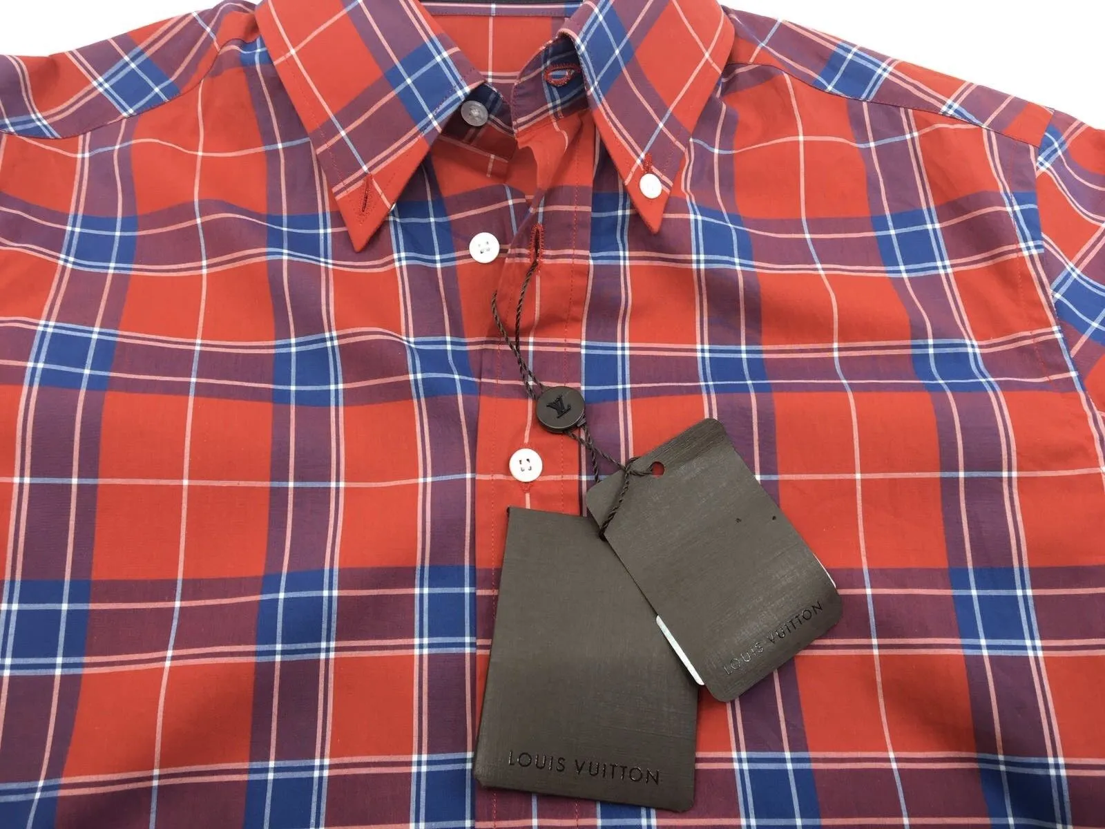 Classic Collar Emblem Shirt