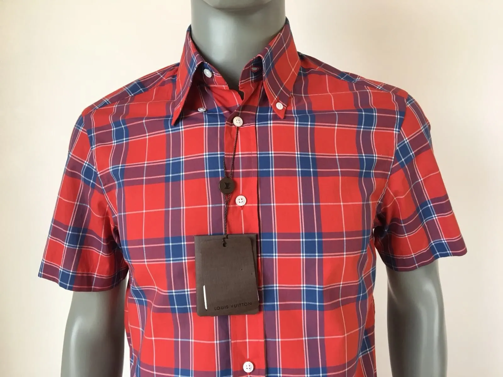 Classic Collar Emblem Shirt