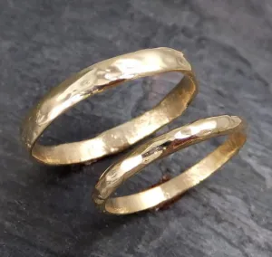 Custom pair Men's 4mm (3mm shown) and Women's 2mm Wedding bands set 14k gold textured wedding rings Recycled gold cBands4_2