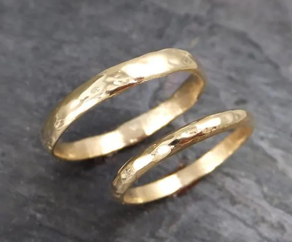 Custom pair Men's 4mm (3mm shown) and Women's 2mm Wedding bands set 14k gold textured wedding rings Recycled gold cBands4_2