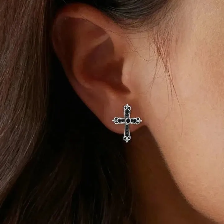 Gothic Stud Earrings with Black Diamond