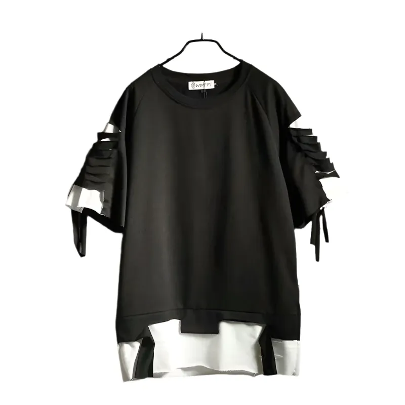 Sean – Black Y 2K Men’s Techwear T-shirt