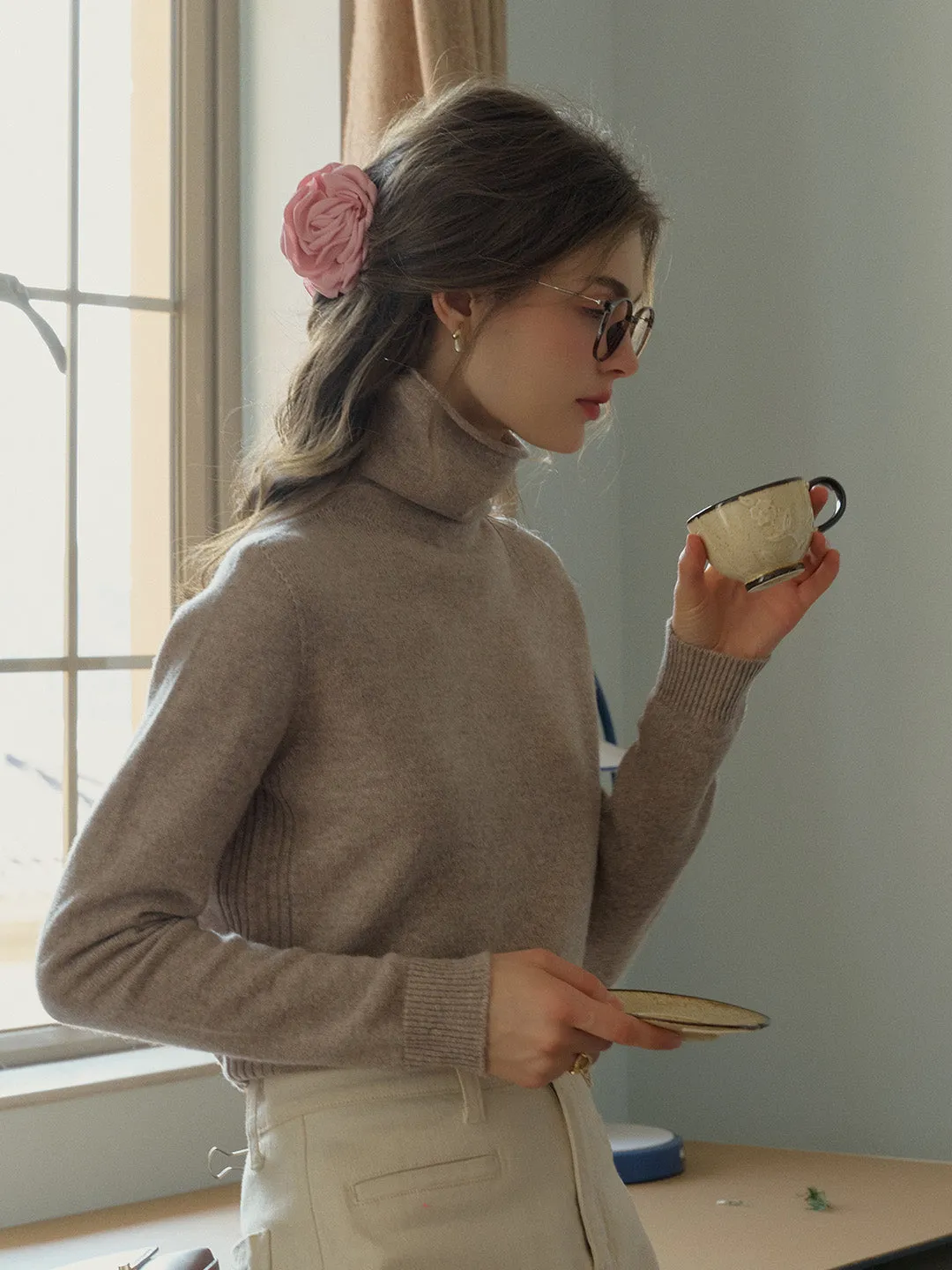 Solana Basic Versatile Turtleneck 100% Wool Sweater - Camel