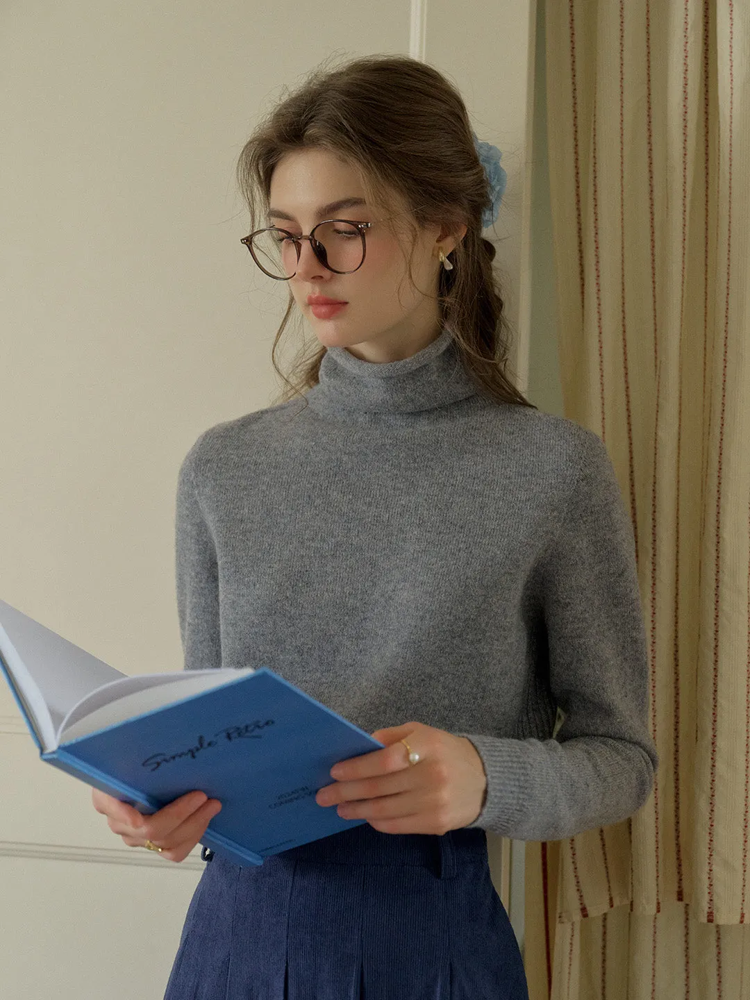 Solana Basic Versatile Turtleneck 100% Wool Sweater - Camel