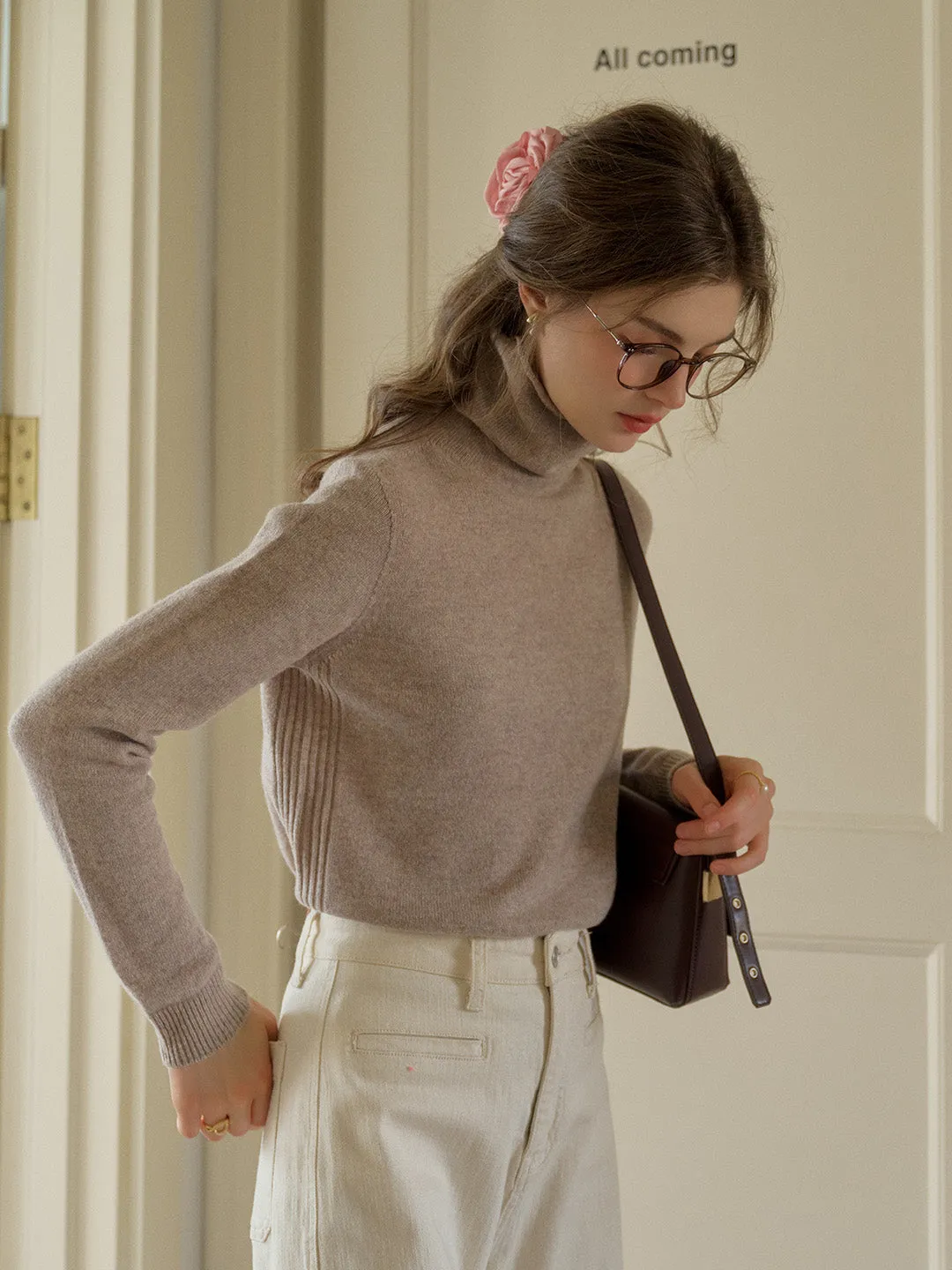 Solana Basic Versatile Turtleneck 100% Wool Sweater - Camel