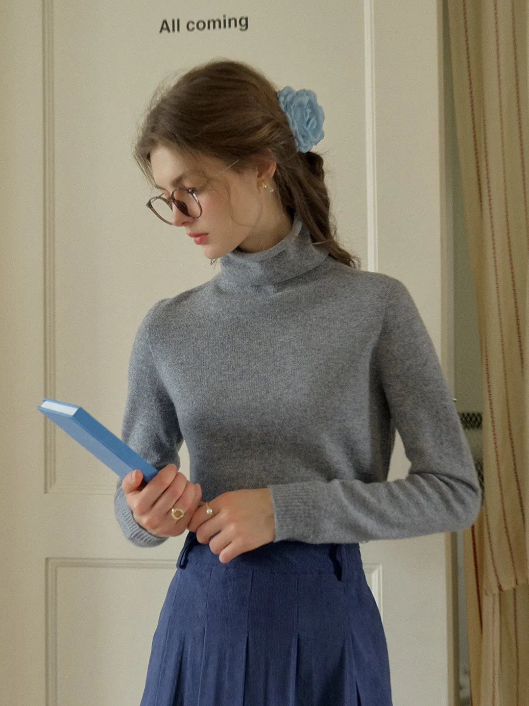 Solana Basic Versatile Turtleneck 100% Wool Sweater - Camel