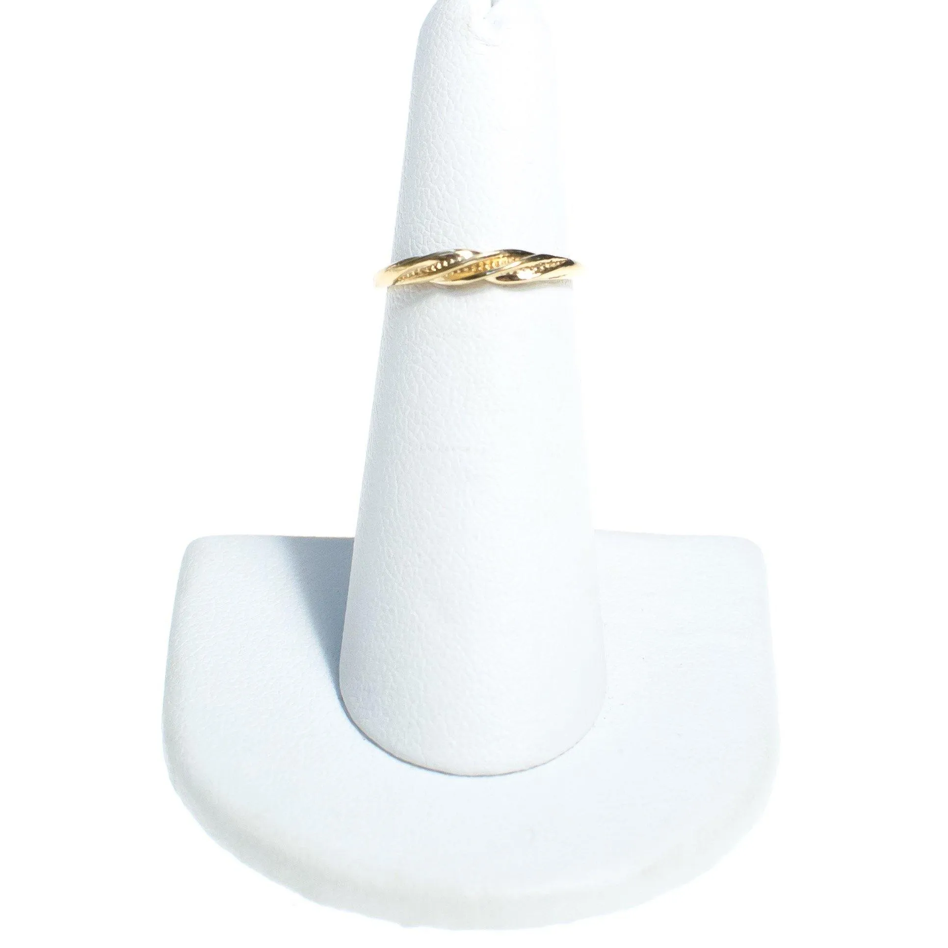 Vintage Delicate Gold Band With Swirl Detail